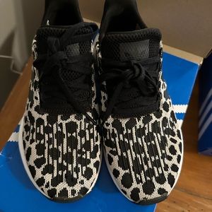 Adidas swift run size 7 (fits like and 8 to me) animal print
